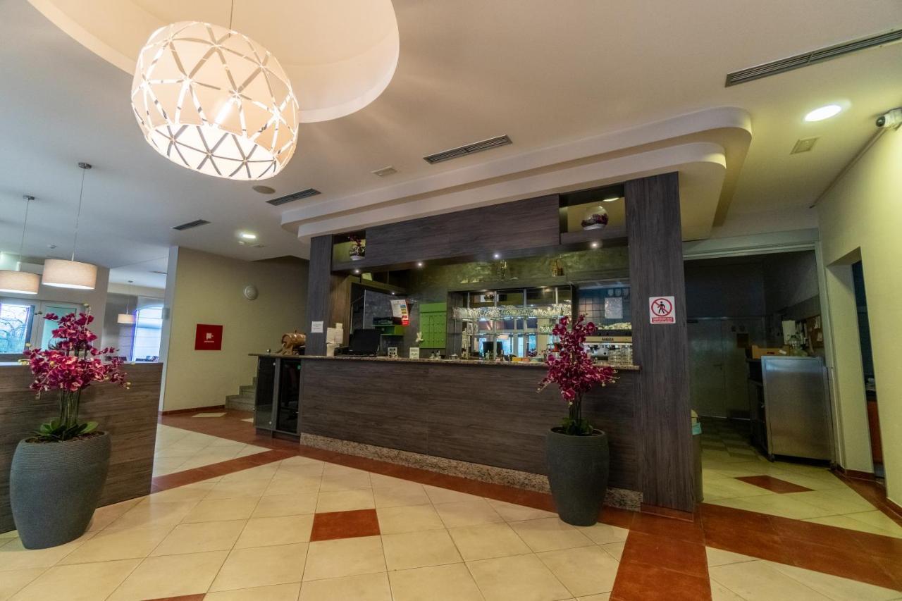 Vranovaca Hotel & Restaurant Babic מראה חיצוני תמונה