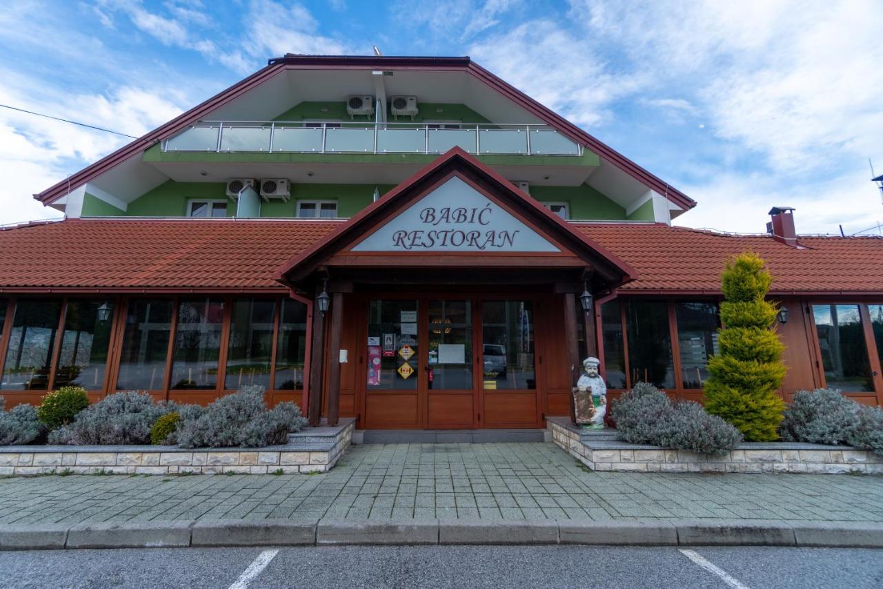 Vranovaca Hotel & Restaurant Babic מראה חיצוני תמונה